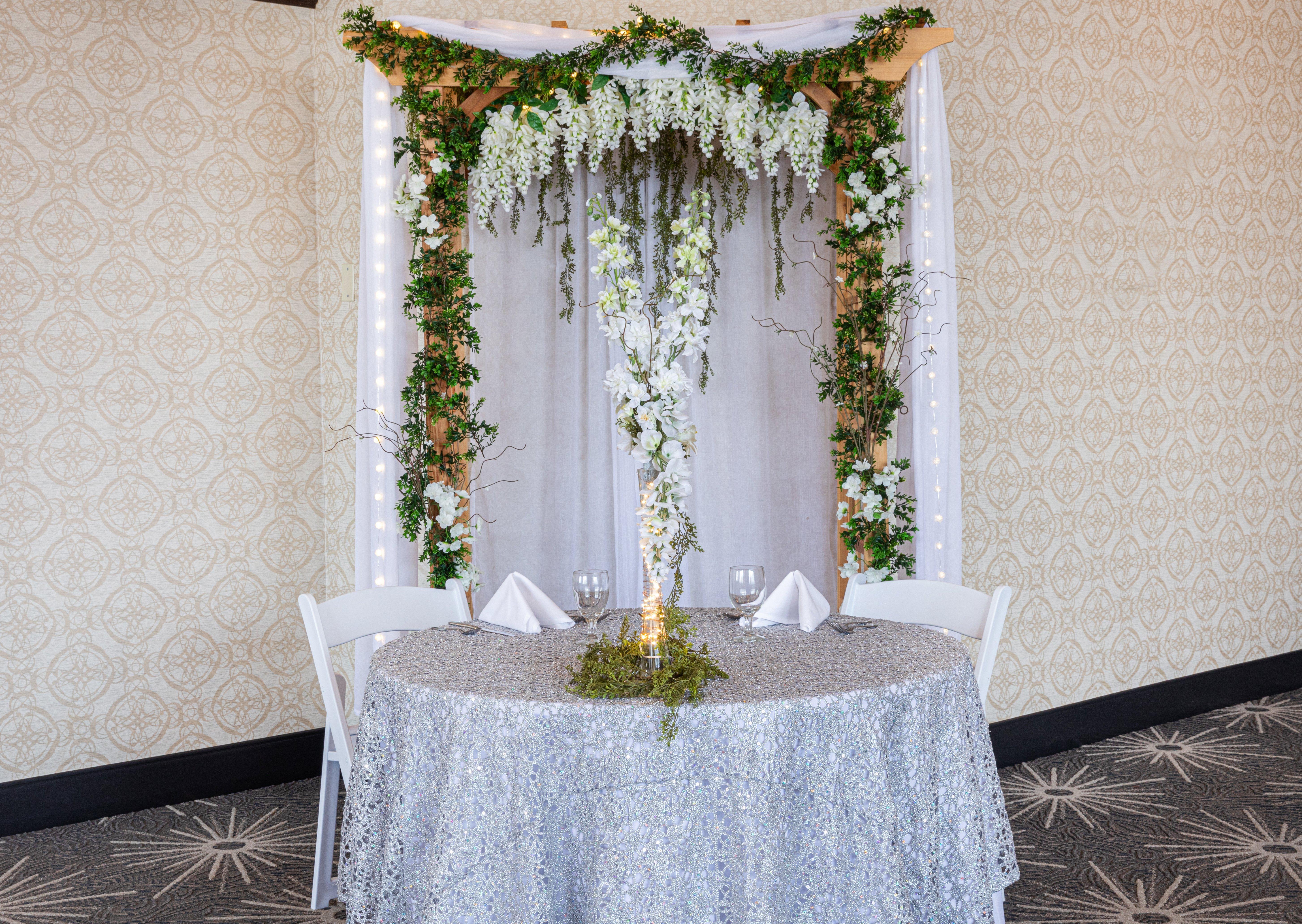 מלון Woodson Terrace Hilton St. Louis Airport מראה חיצוני תמונה