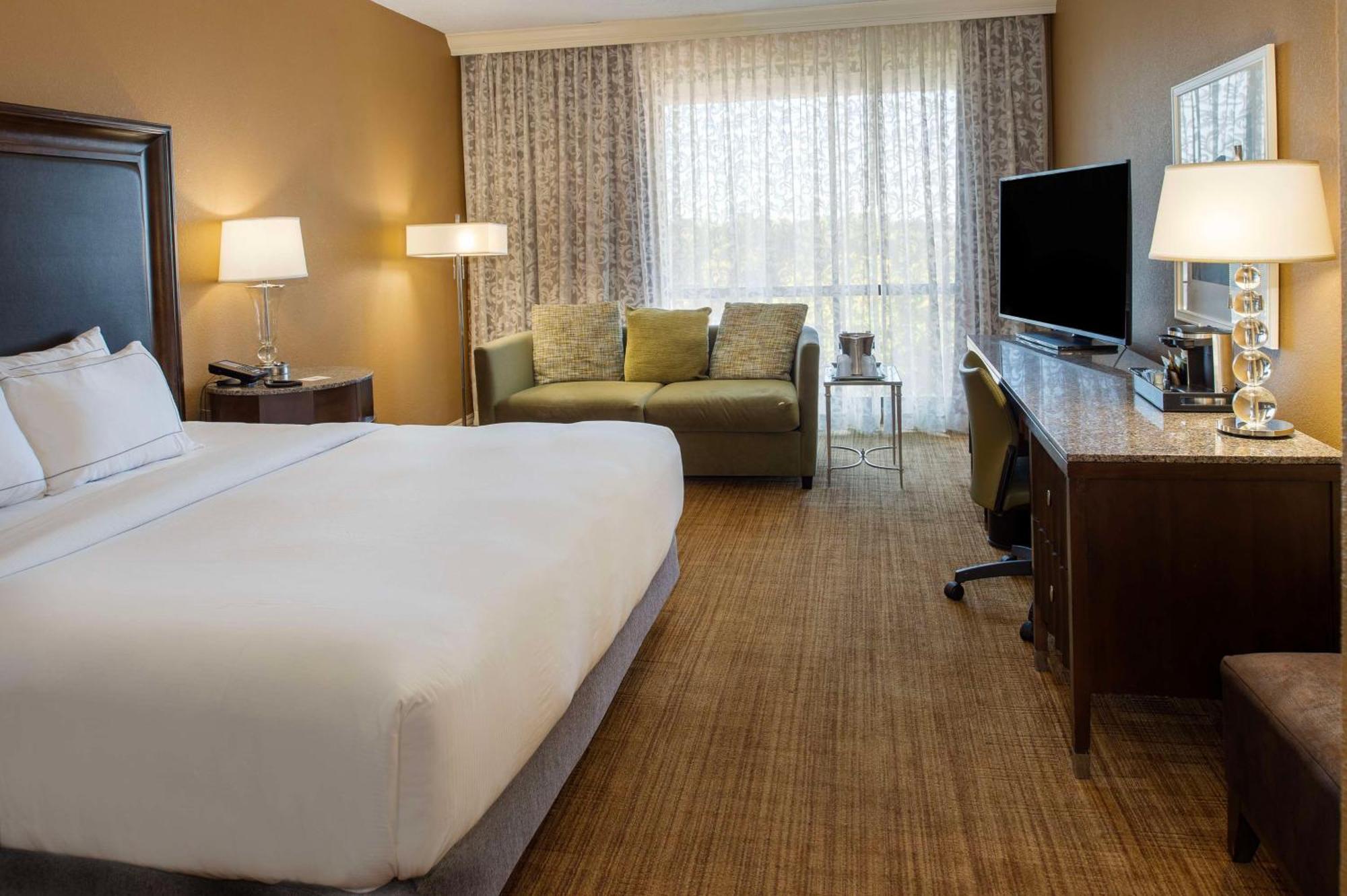 מלון Woodson Terrace Hilton St. Louis Airport מראה חיצוני תמונה